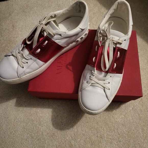 VALENTINO Garavani "Rockstud" Sneakers Size 10 - Picture 6 of 6